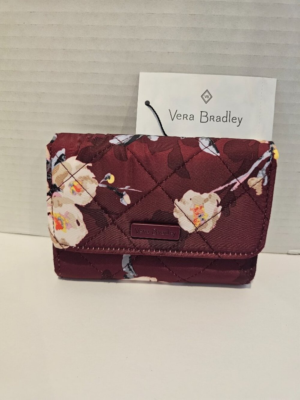 NWT Vera Bradley RFID Riley Compact Wallet Blooms Branches Burgundy Flowers Red - Picture 6 of 13